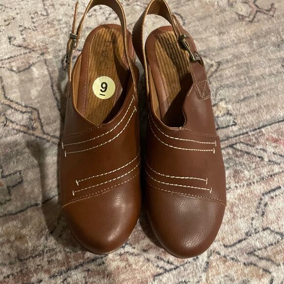 b.o.c Women's Cecila Medium Brown Clogs SZ 9 Chunky Brown Leather Heels NEW - Picture 9 of 10
